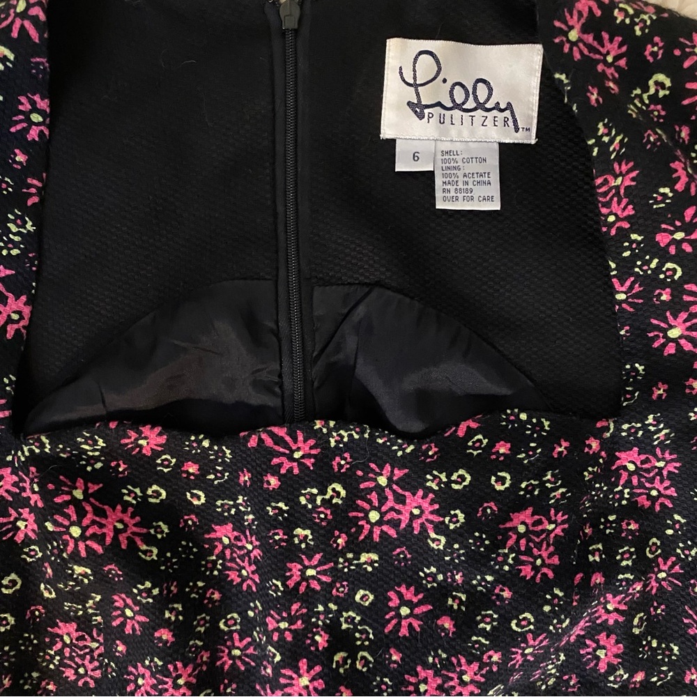 Vintage y2k Lilly Pulitzer Firework Daisy Print Dress with Scalloped Hem - Picture 4 of 4